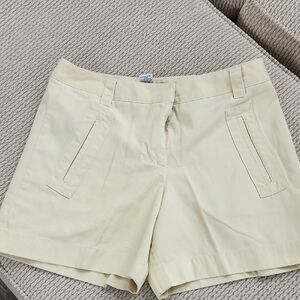 Women's Cream Shorts, LOFT, size 6